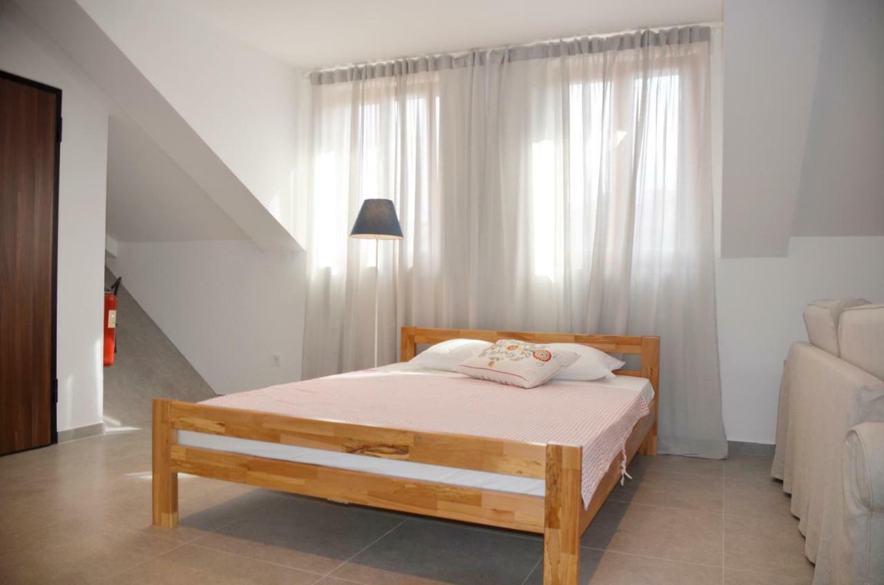 Buga Apartment In Center Of Mali Lošinj Zewnętrze zdjęcie
