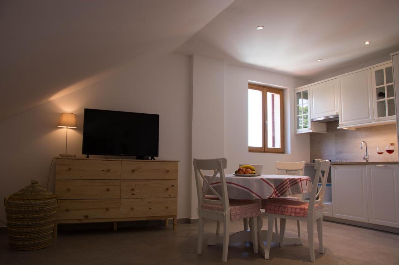 Buga Apartment In Center Of Mali Lošinj Zewnętrze zdjęcie